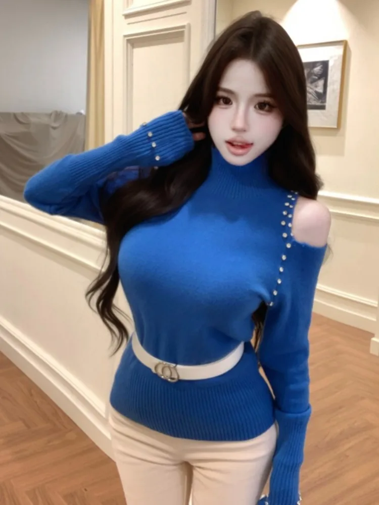 

Blue High Collar Shoulder Bared Knitted Sweater Women's Autumn Fashion Unique Beautiful Youthful Personality Small Fragrance ...