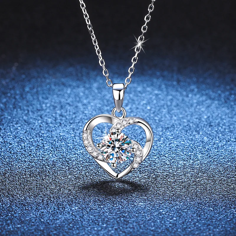 Heart Style 0.8ct Moissanite Pendant for Women, PT950 Necklace Wedding Valentine's Day Gift Melon Seeds and O-chian Optional