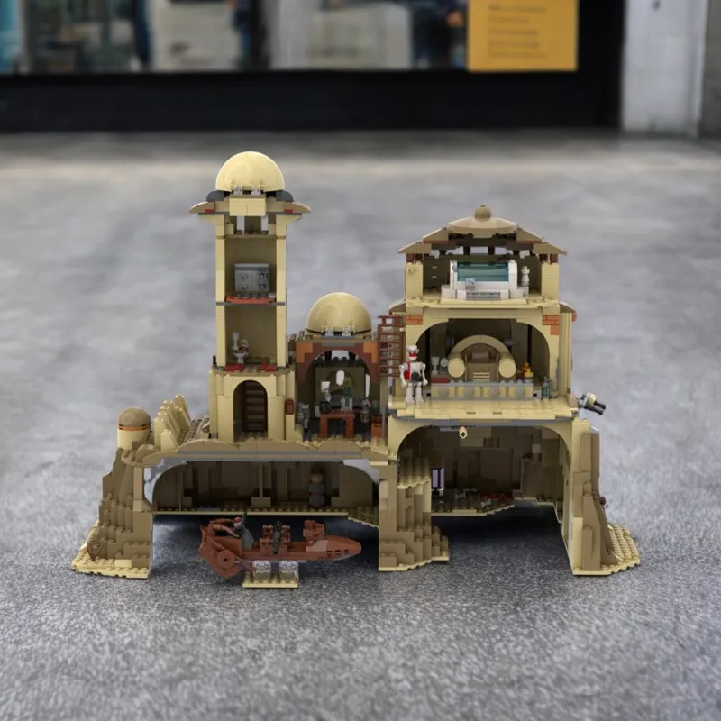 

1762-Piece Tatooine Palace Model | Features Trapdoor Throne, Rancor Pit, Bacta Tank & More | Modular Design for Adult Collectors
