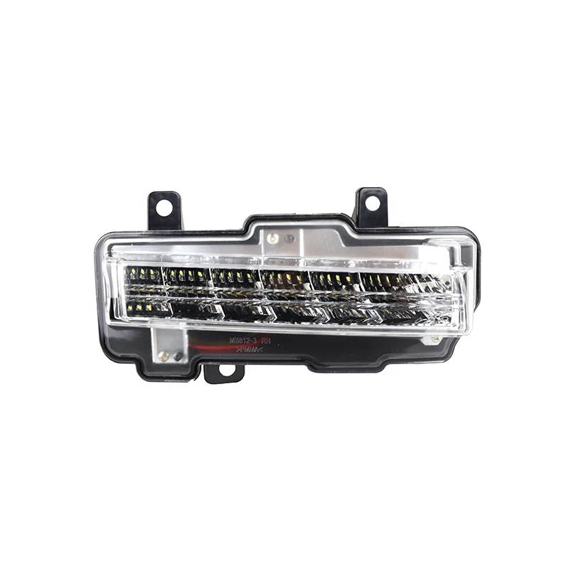 8312A019 LED DRL Daytime Running Light Fog Light Headlight For Mitsubishi Pajero 2015 2016 2017 2018 2019 2020 Car Accessorie