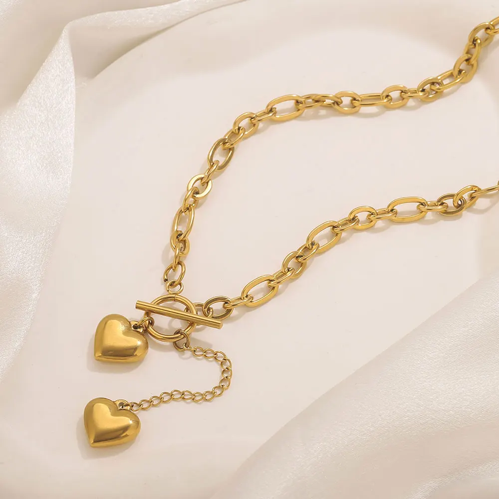 

Stainless Steel Vintage Elegant Heart Pendant Necklace Fashion Exquisite Light Luxury Necklace for Women Jewelry Banquet Gifts
