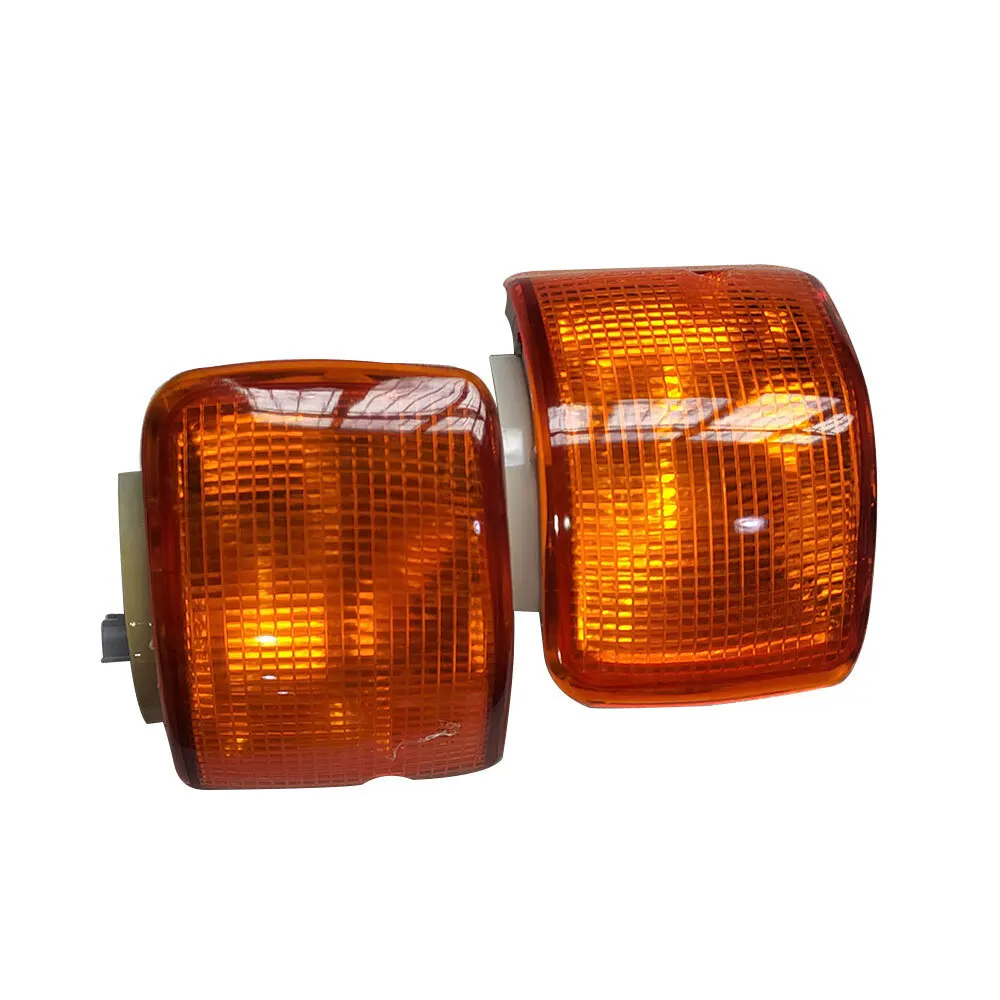 2 Pcs Car Front Corner Light Turn Signal Light Lamp For Toyota Dyna Hiace Bu102 1994 To 1998 Truck  8152037050 8151037050