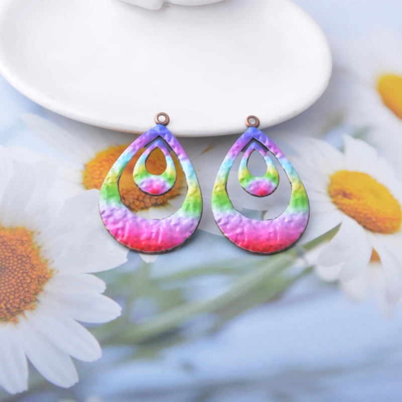 8 Stück/Set Sommer-Stil Eisen Regenbogenfarben Geometrie Herz Runde Anhänger Schmuckzubehör Bemalte Ohranhänger Damen DIY Accessoires – Detail 15