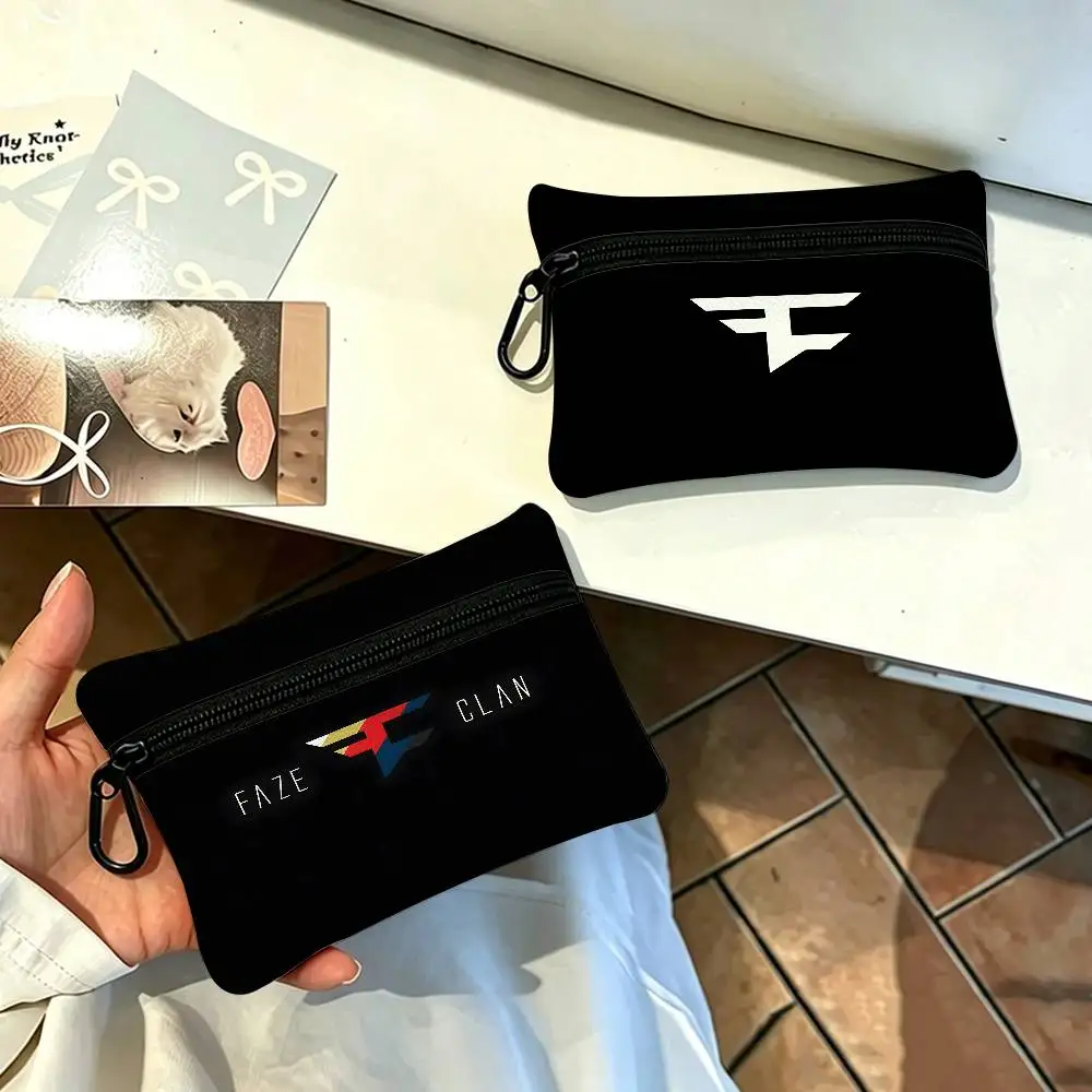 F-FaZe C-Clan Logo Wear-resistant Oxford Cloth Coin Purse Portable Backpack Hanging Card Storage Bag