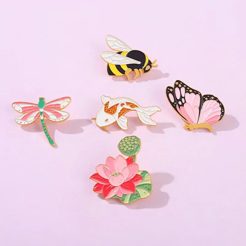 Insect Series Enamel Pin Dragonfly Butterfly Bee Fish Lotus Pattern Brooches Clothes Lapel Metal Badge Jewelry Gift Wholesale