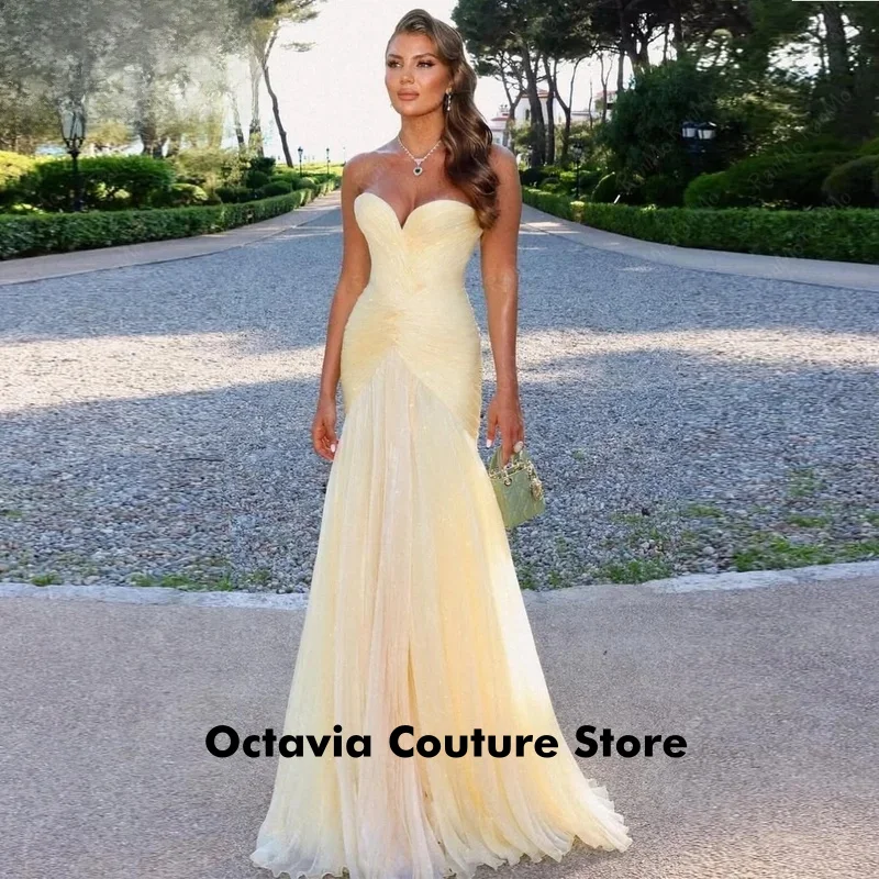 

2025 Charming Mermaid Yellow Prom Dress Sweetheart Pleats Sleeveless Party Dresses Floor-Length Evening Dress Customized