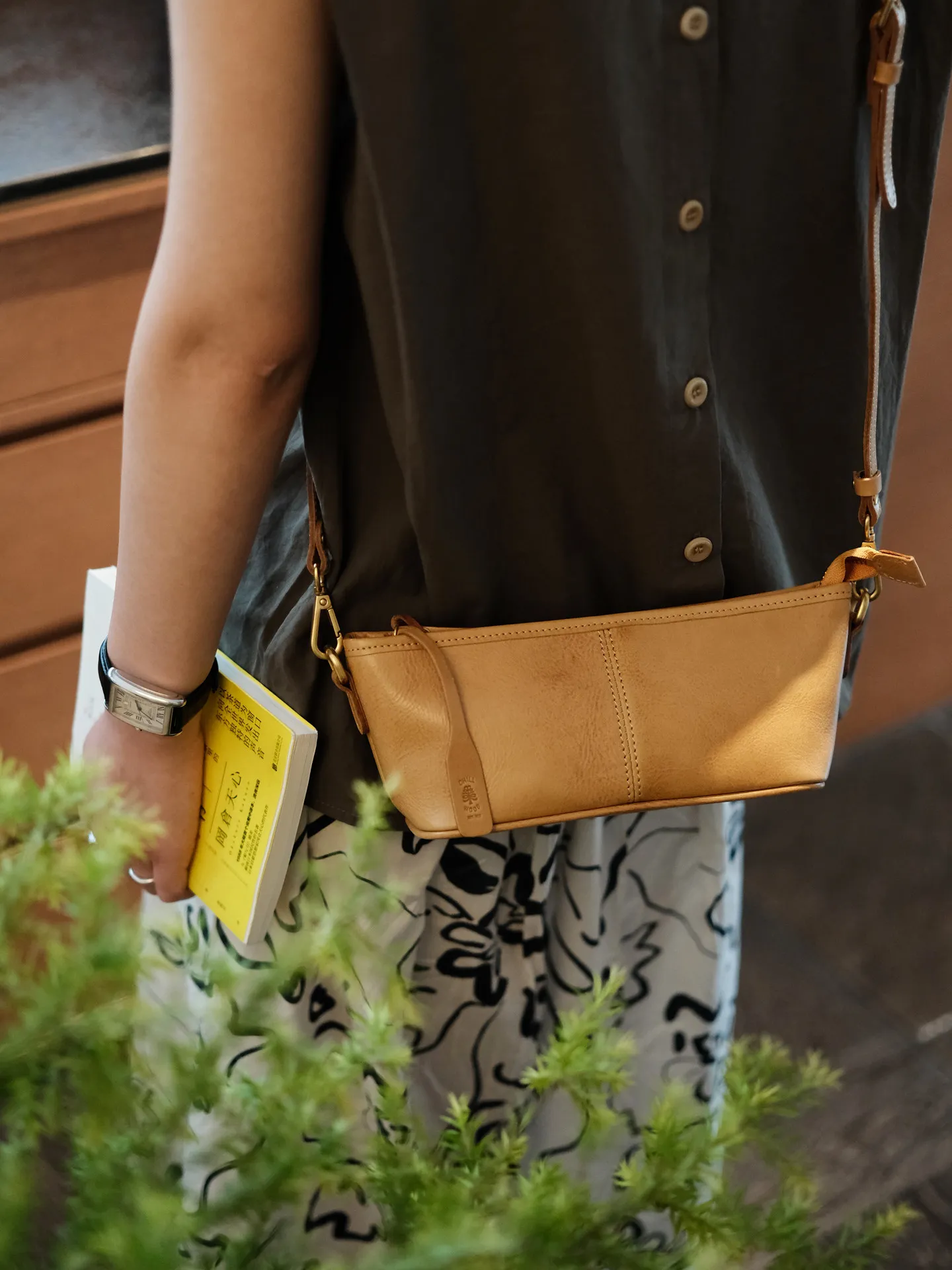 simple vintage handmade genuine leather ladies small crossbody bag party designer soft real cow leather women's shoulder bag