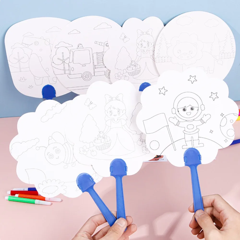 

Hand-painted Graffiti Painting Fan Colored Montessori Cartoon Animals Painting Fan Blank Paper Blank Graffiti Painted Fan Toy