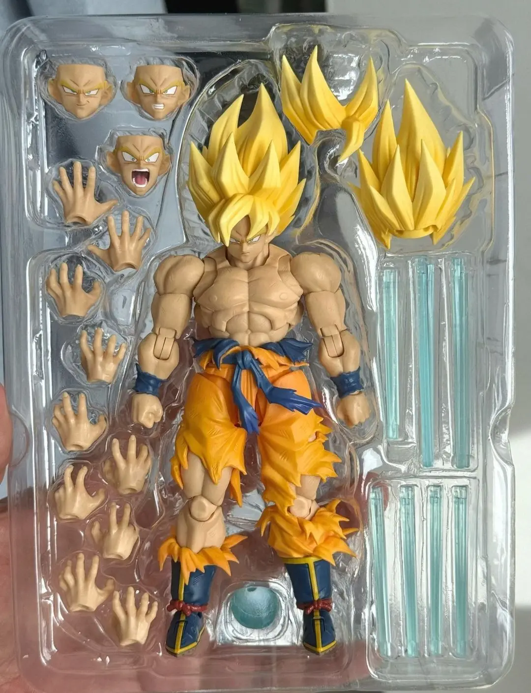

Stock 2026 Reissue Bandai SHF Dragon Ball Z Legendary Super Saiyan Son Goku 3.0 1/12 Articulated Figure Model Collectible Gift