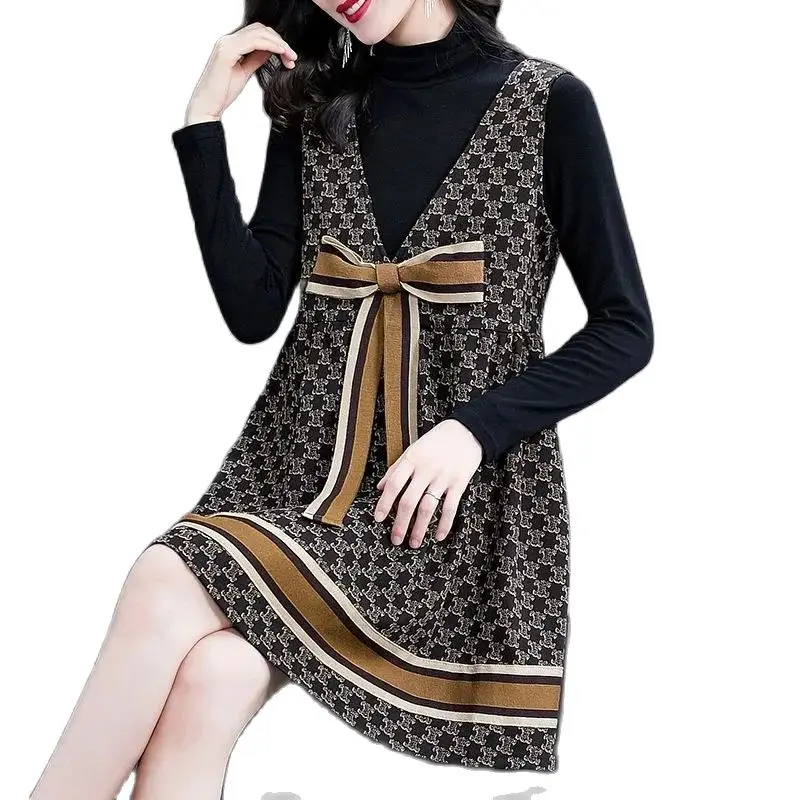 

2024 NEW Spring Autumn Women's Dress Vestidos Fashion Strap Dress And Bottoming Shirt 2-Piece Set Casual Vest Dresses Female