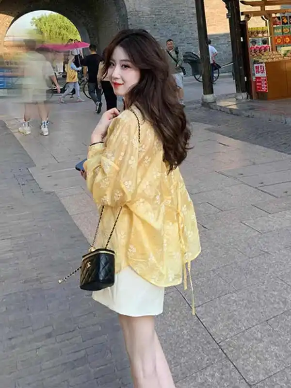 레트로 엘리 고급 자수 자외선 차단 여성 여름 독특하고 아름다운 슬림핏 아우터웨어 탑