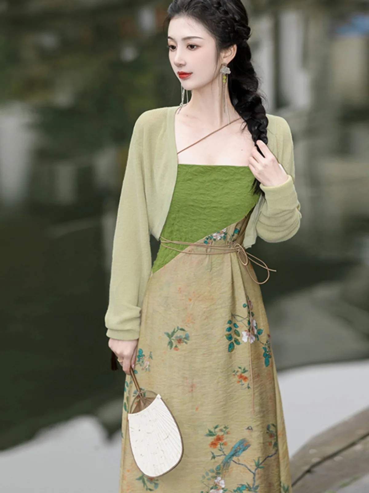 

Women Green One Set Dress New Chinese Traditional Cheongsam Vintage Slip Dress Female Fashion Show Costume Qipao 2 Piece S2452