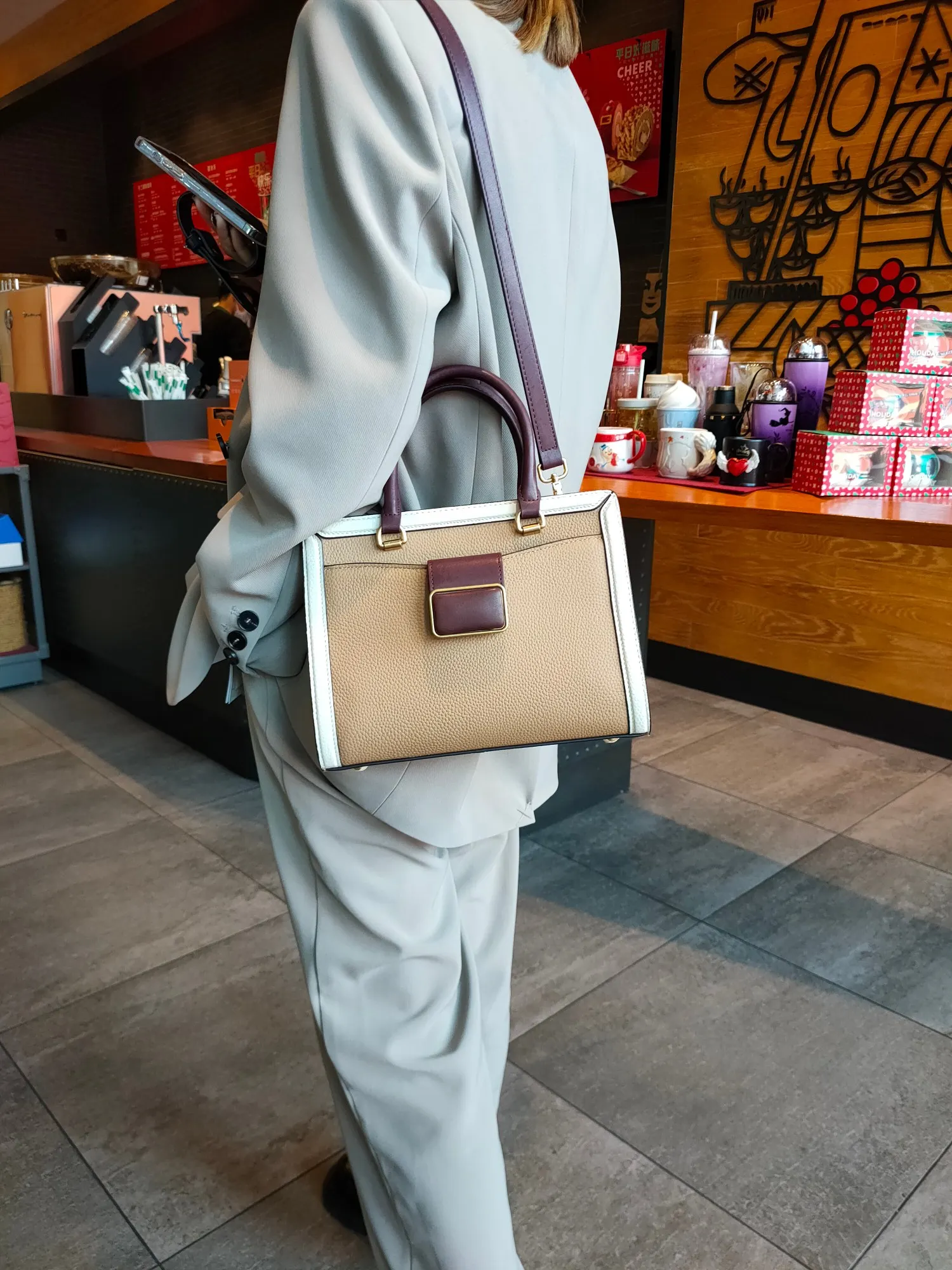Women's Shoulder Bags Handbags Leather Bags Zipper Closure Large Capacity Underarm Shoulder Bags Fashion Stylev