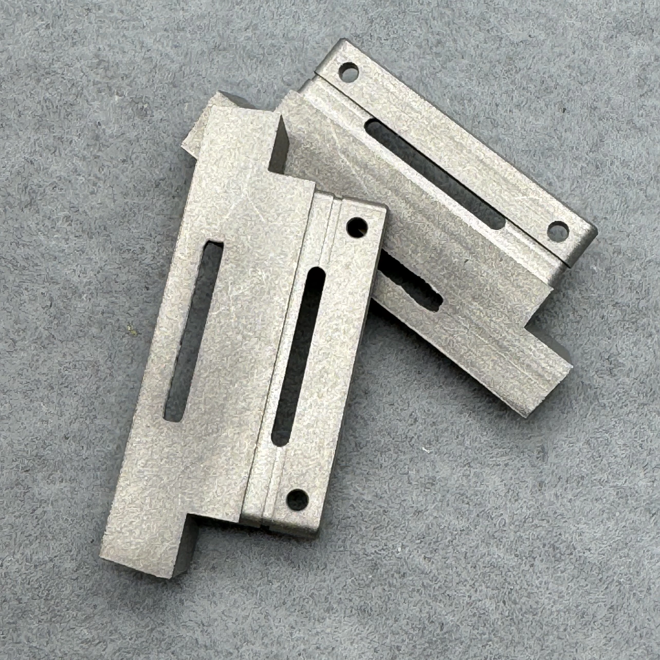 موصل FPR ريتشارد ميل لحزام الساعة RM035/030/055/011/027/007/2701موصلات تيتانيوم خاصة لحزام ساعة ريتشارد