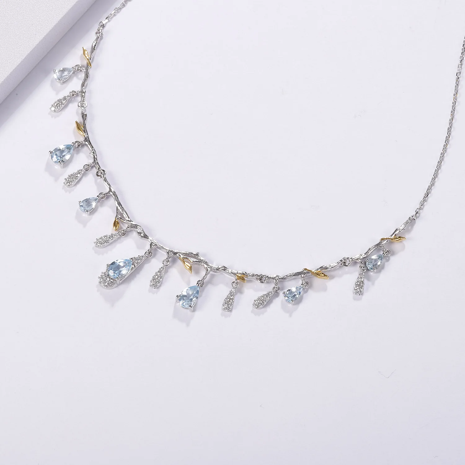 Fairycore Twig Branch Necklace for Women Dainty Aquamarine Blue Teardrop Crystal Pendant Choker Botanical Nature Jewelry Wedding