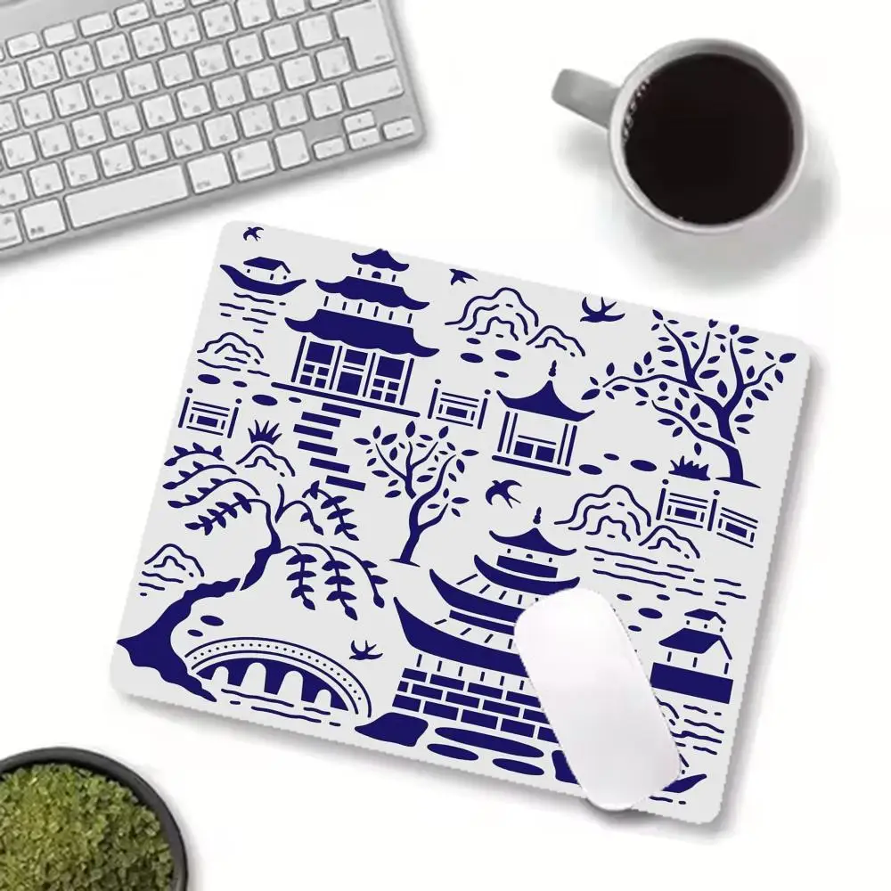 Blue and white symmetrical floral border Mouse pads traditional blue and white porcelain pattern keyboard mat for gaming