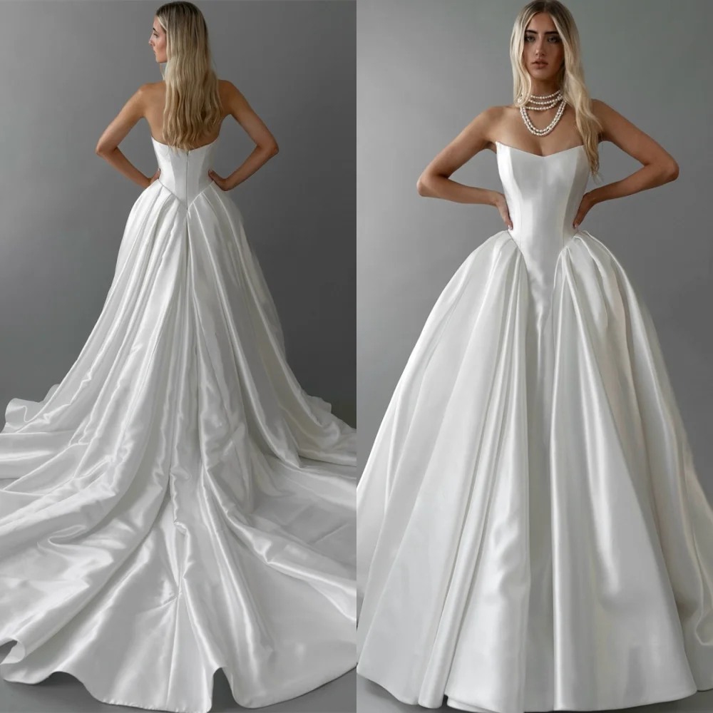 

Customized Dreamy White Satin Wedding Dresses for Woman Elegant Strapless Bridal Gowns Zipper Back Earthy Wedding Dresses