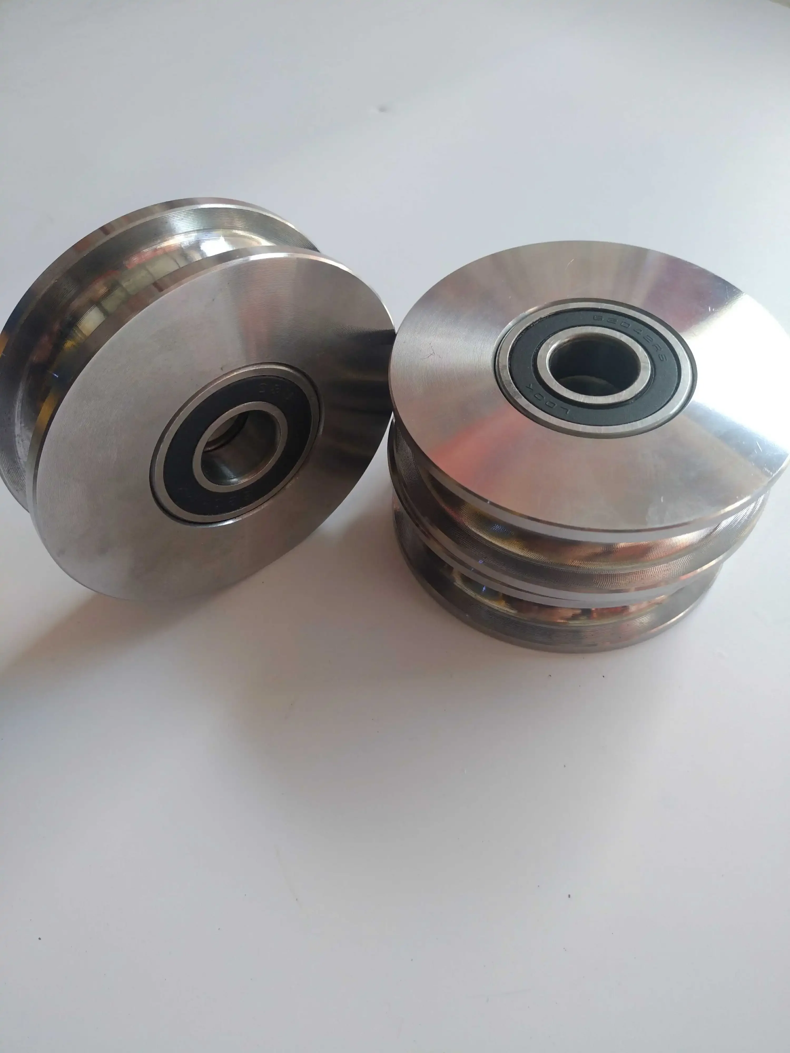 1pcs heavy duty 204 double bearing u groove steel pulley roller for 1 ton crane rack pulley 1 ton truck crane rack pulley
