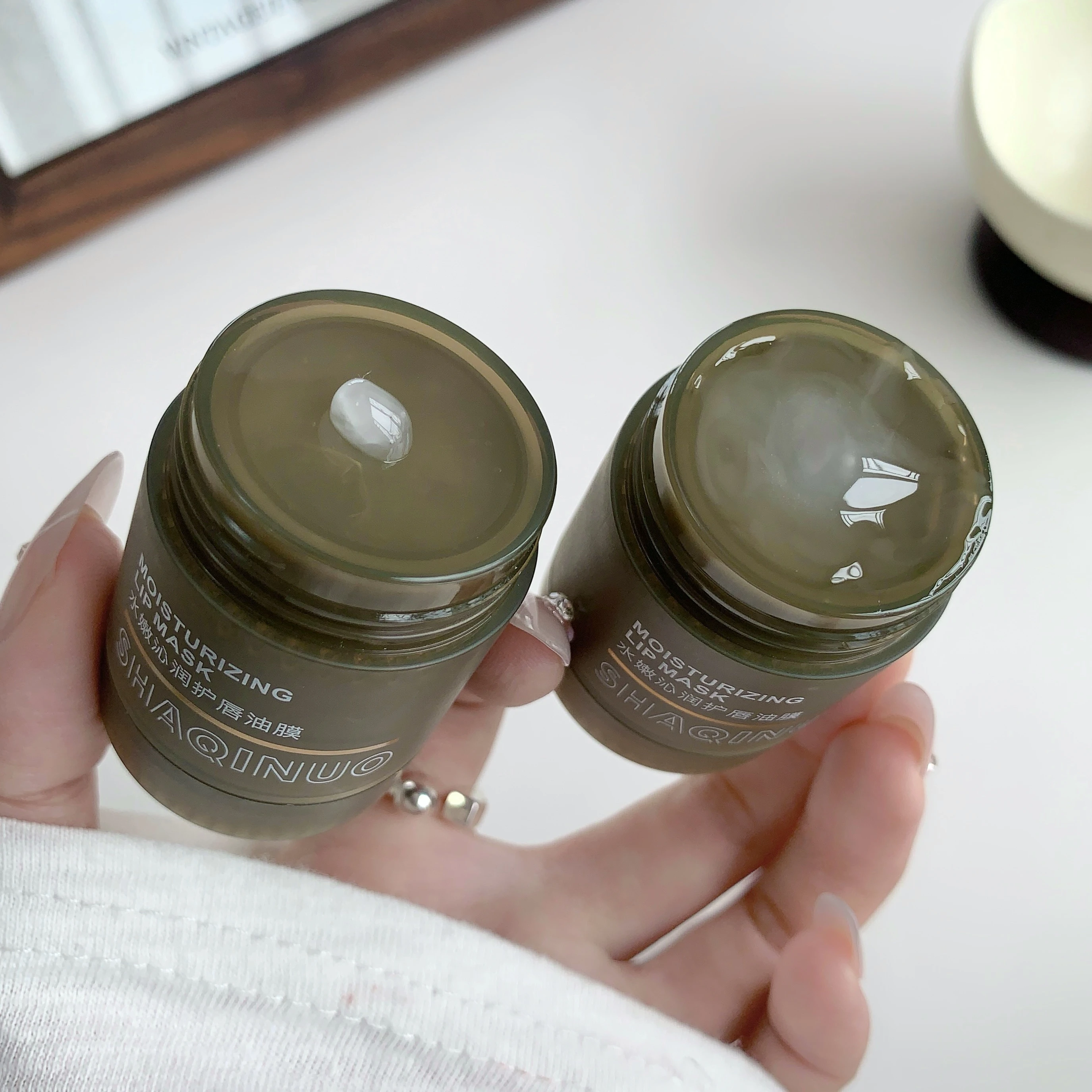 قناع شفاه مرطب عديم اللون، ترطيب ماكياج ما قبل الماكياج من شاكينيو، العناية اليومية بالشفاه، يقلل خطوط الشفاه، بلسم شفاه مضاد للتكسير #2