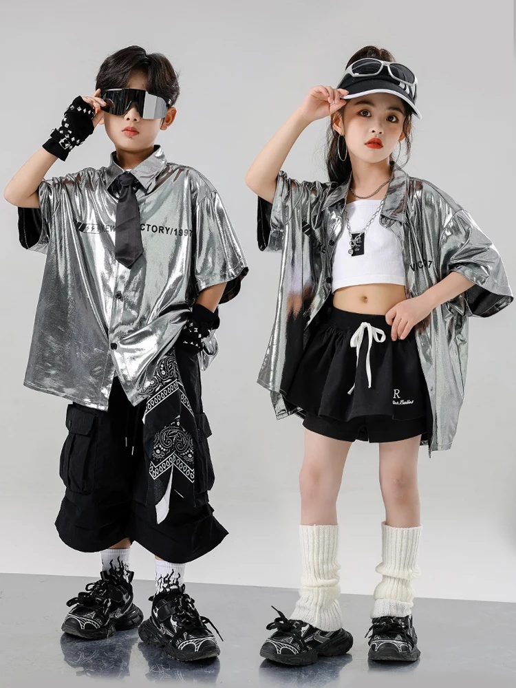 

New Children Hip-hop Clothes Street Jazz Dance Costumes Glossy Silver Top Cargo Shorts Suit Stage Outfit Catwalk Wear DQL10782