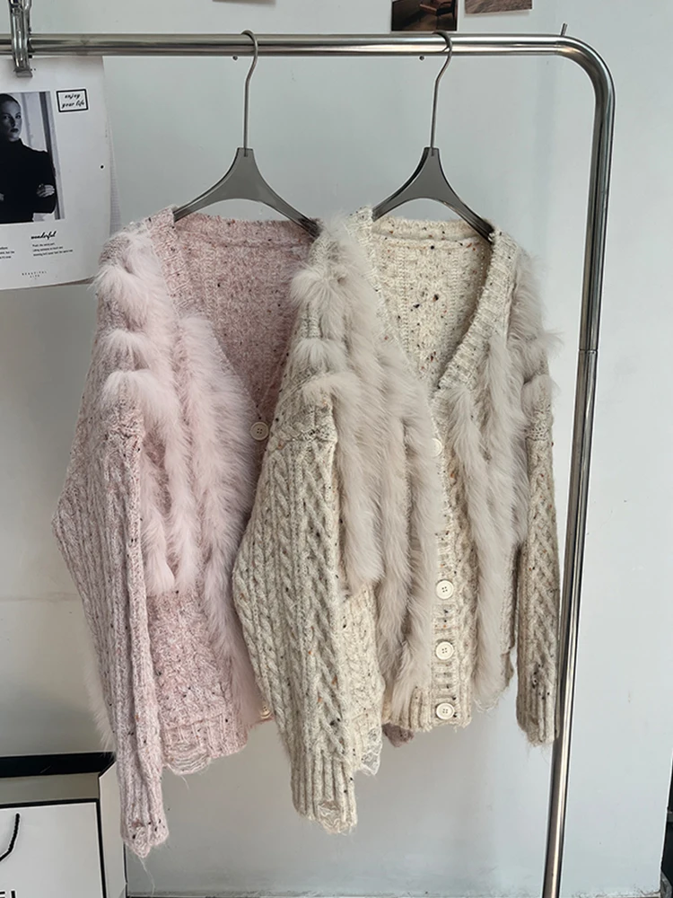 2025年春と秋のレディースファッション、本物のキツネの毛皮の装飾が施されたレディースセーターニットのシングルブレストコートアウター