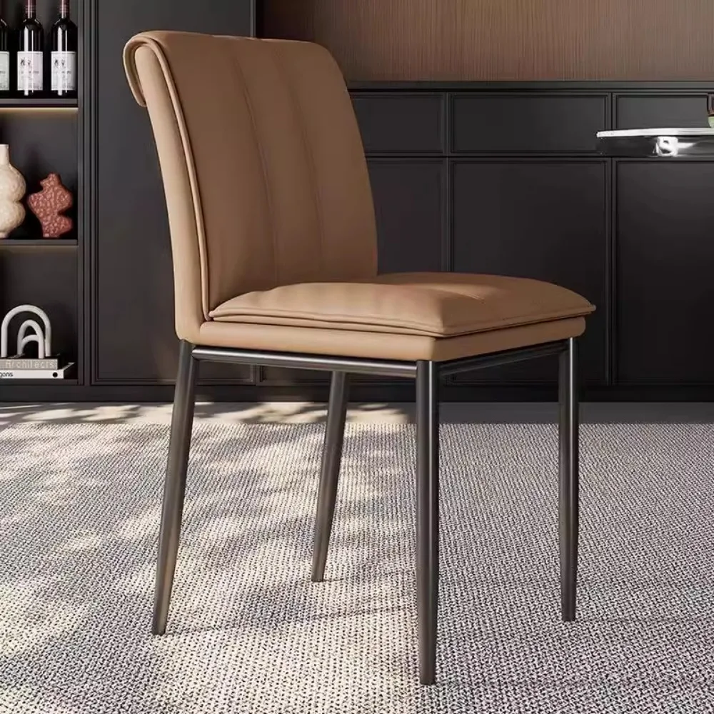 スチール美しいダイニングチェア北欧クッション人間工学に基づいたデザイナーチェアモダンなフロアロット長椅子サル飼い葉桶家の装飾