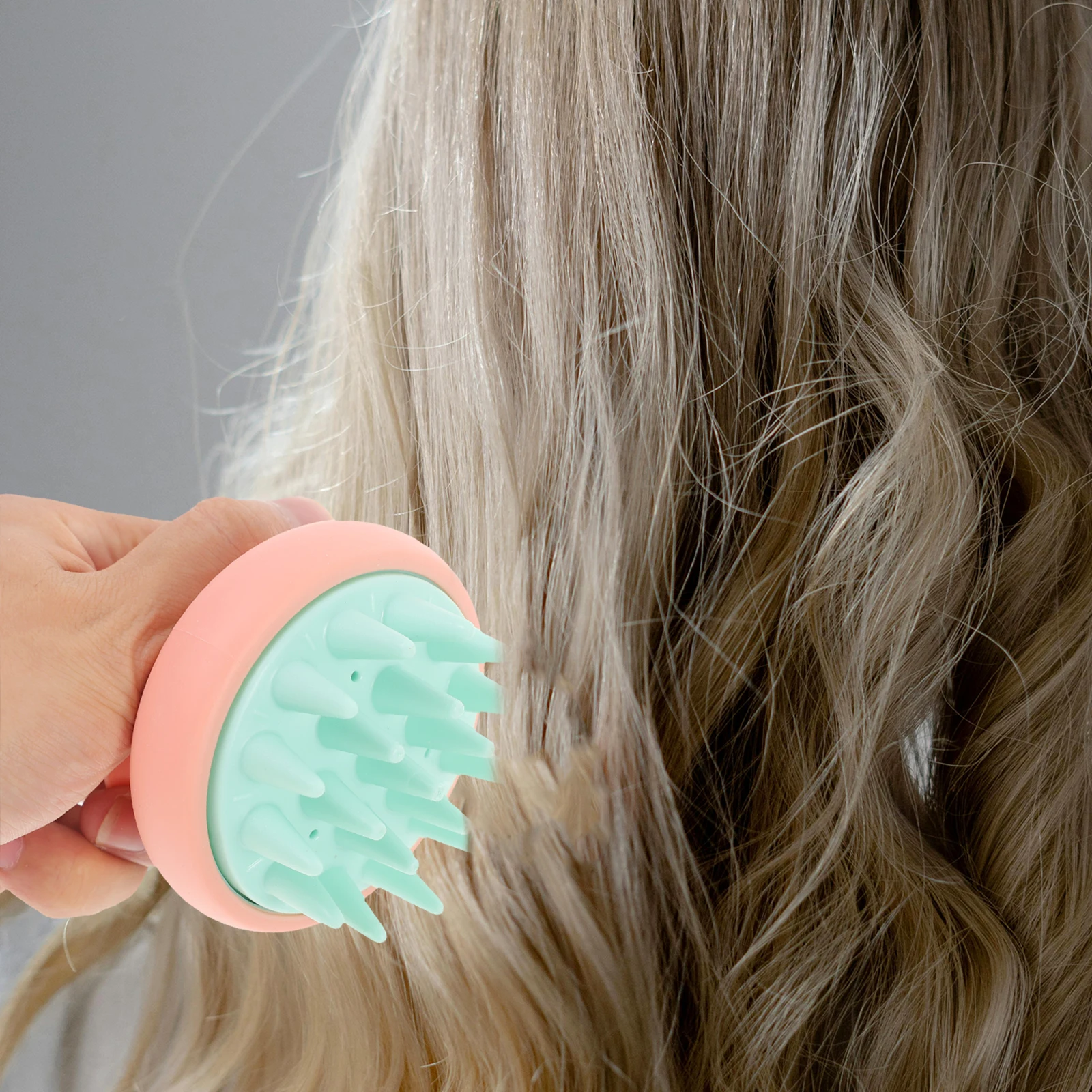 

Скруббер для кожи головы, щетка для шампуня для взрослых, эргономичная ручка, отшелушивающее средство для кожи головы, глубокая очистка корней волос, уменьшение перхоти, душ