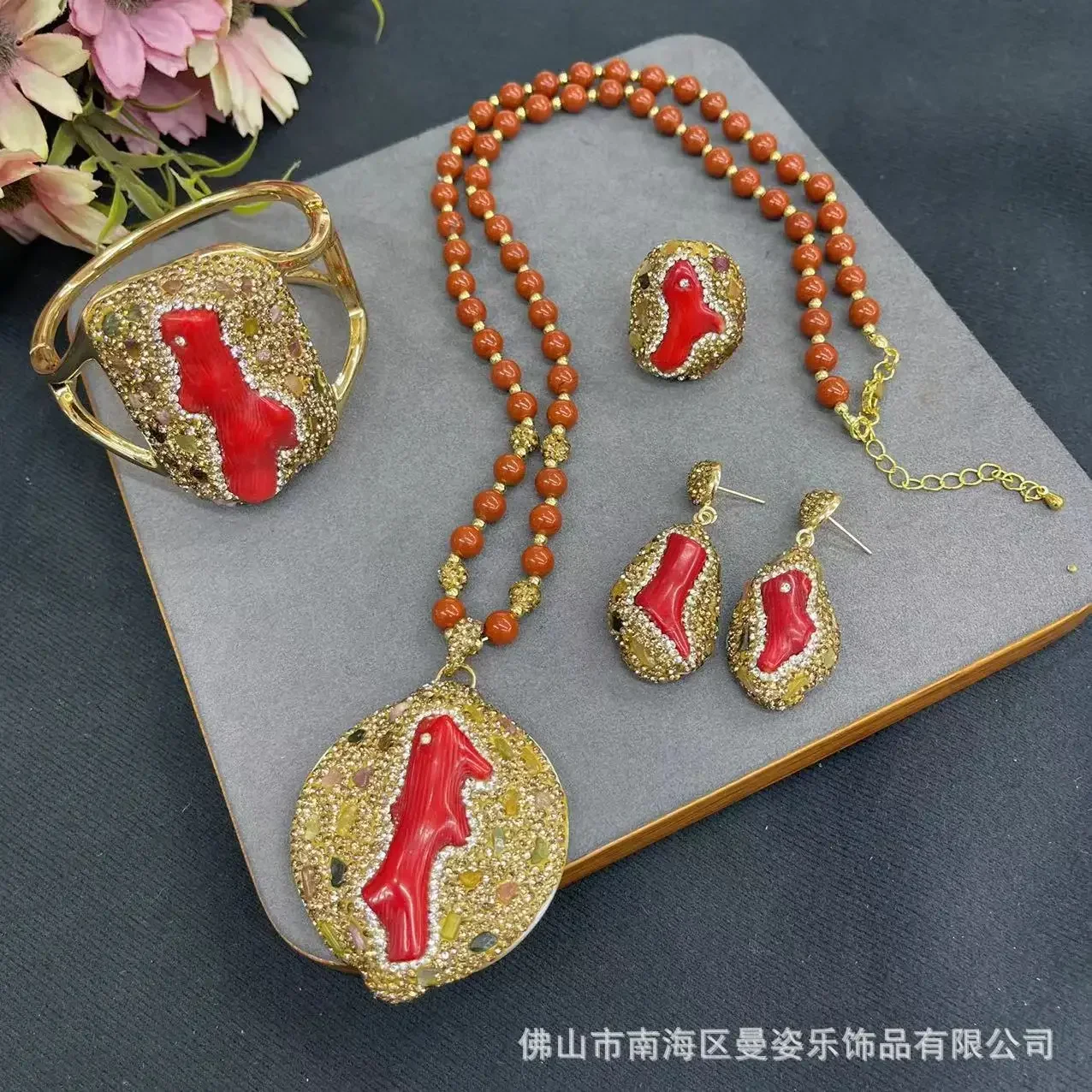 New Tibetan jewelry sea bamboo branches inlaid with tourmaline rough stone four-piece set, ethnic style jewelry original design