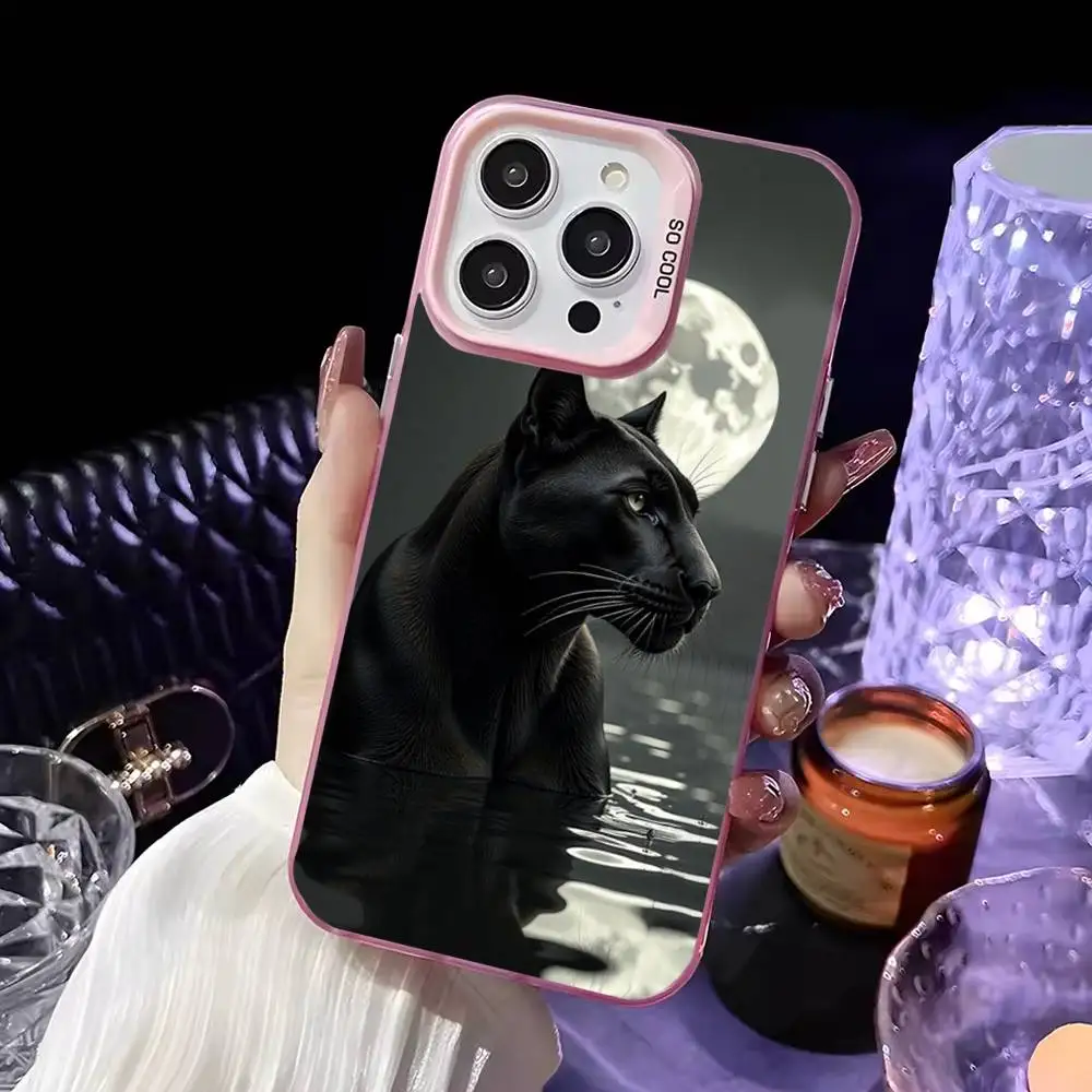 Dark Night Panther telefoonhoesje voor iPhone 16,15,14,13,12,11, Mini, Pro, MAX roze matte schokbestendige hoes