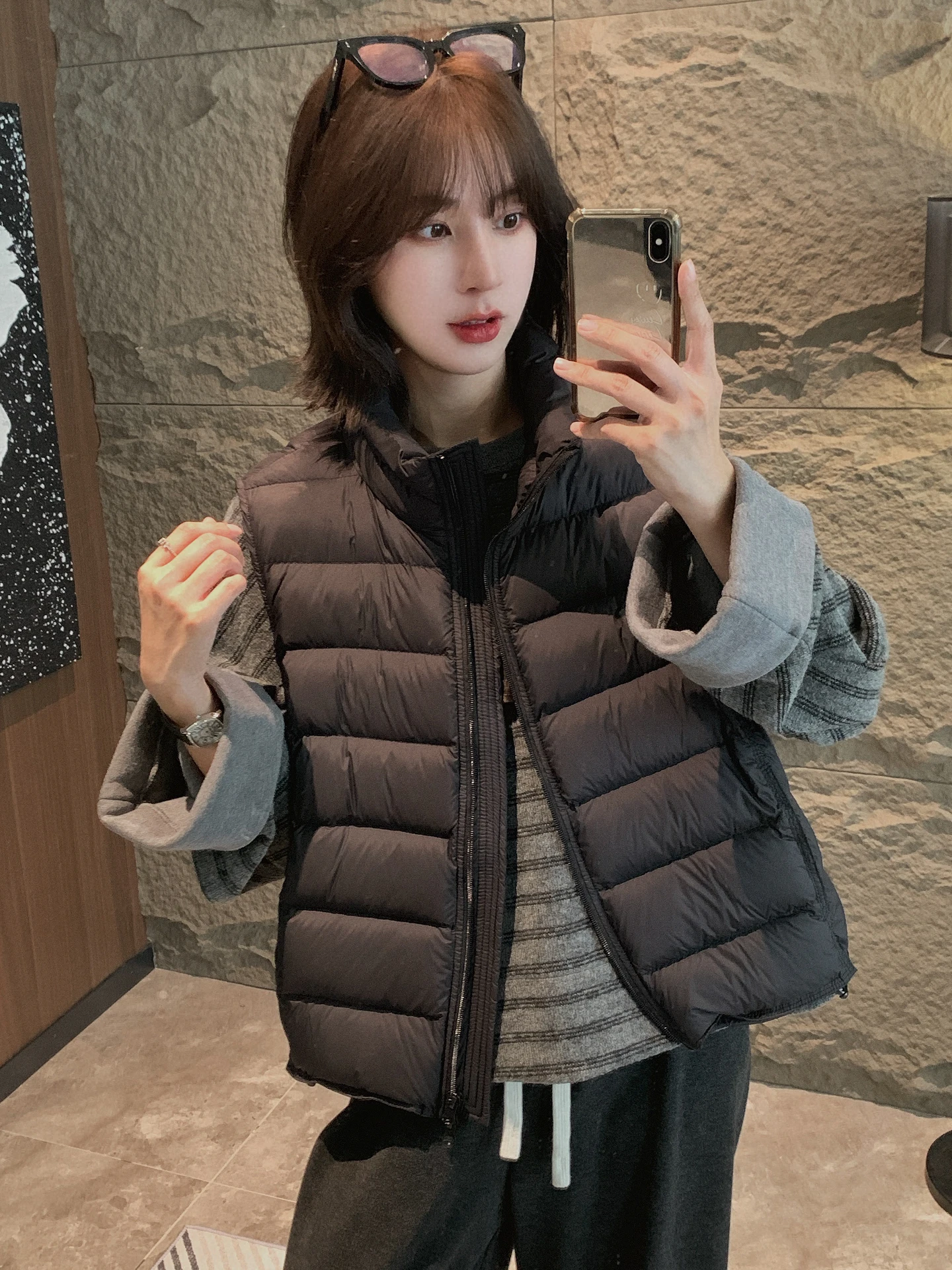 

Модный женский пуховый жилет 2025: новая осенне-зимняя коллекция, приталенная куртка-жилет с высоким воротником из нейлоновой ткани