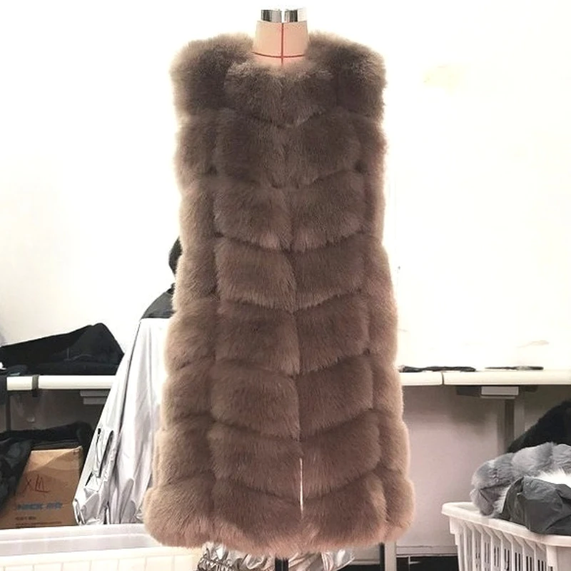 

Women Faux Fox Fur Vest Coats Loose Long Jackets Round Neck Sleeveless Covered Button Thick Warm Fur Casual 2025 Autumn Winter