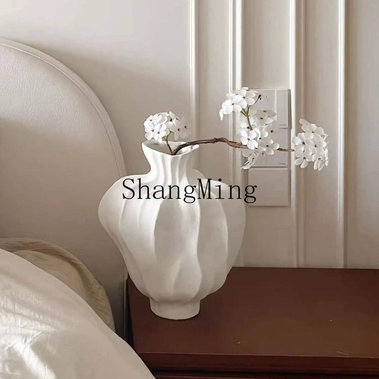 DSA ceramic vase flower arrangement ornament, high-end niche ornament, home decoration vase ceramic ornament