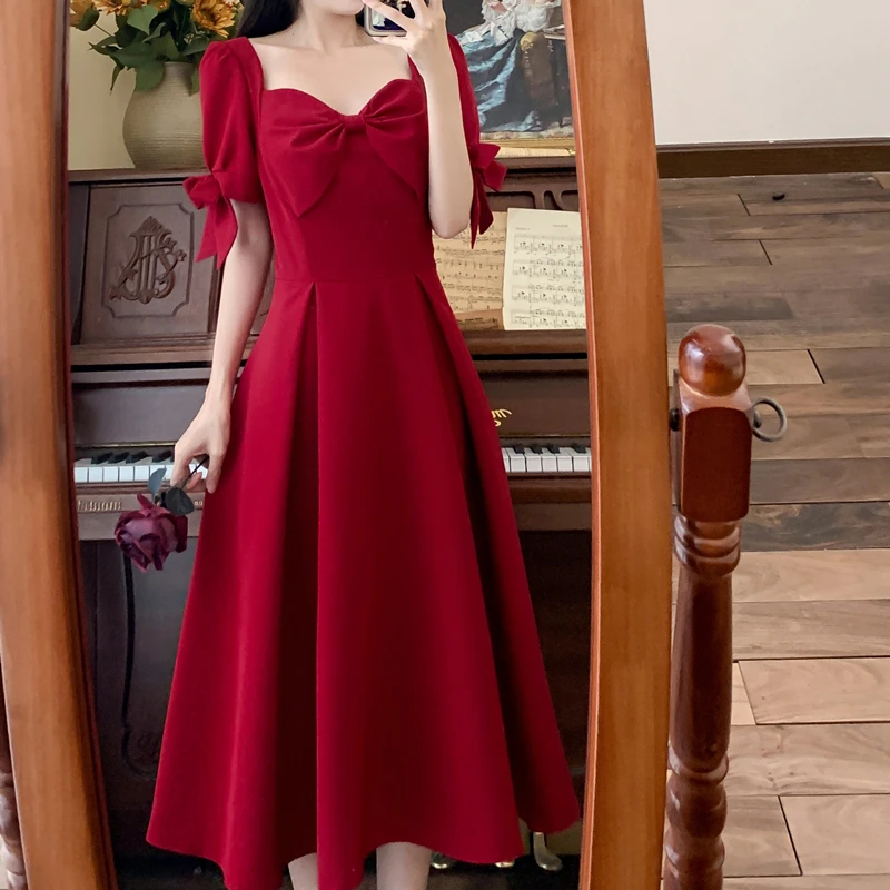 2024 New French Retro, Unique and Amazing Temperament Red Dress with High Grade Bow Long Dress Dress