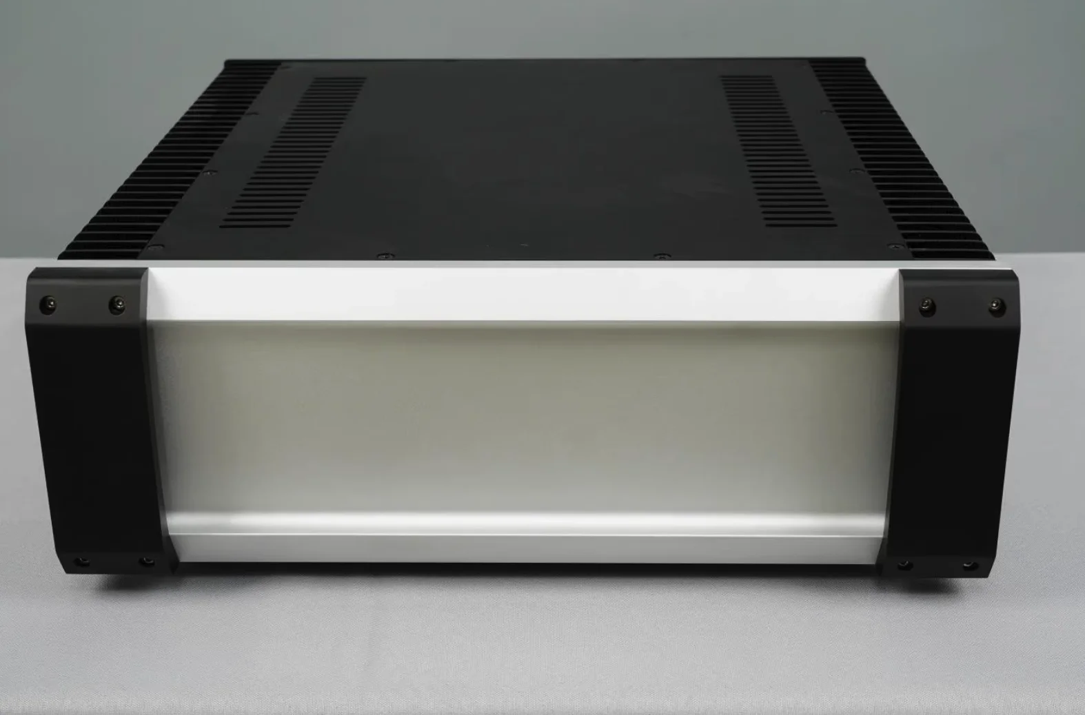 

NBZ15 Полностью алюминиевый корпус усилителя/корпус предусилителя/корпус AMP DIY коробка