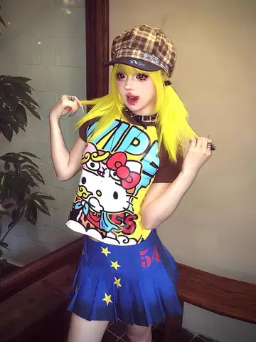 8 best sales Sanrio-tröja - №1