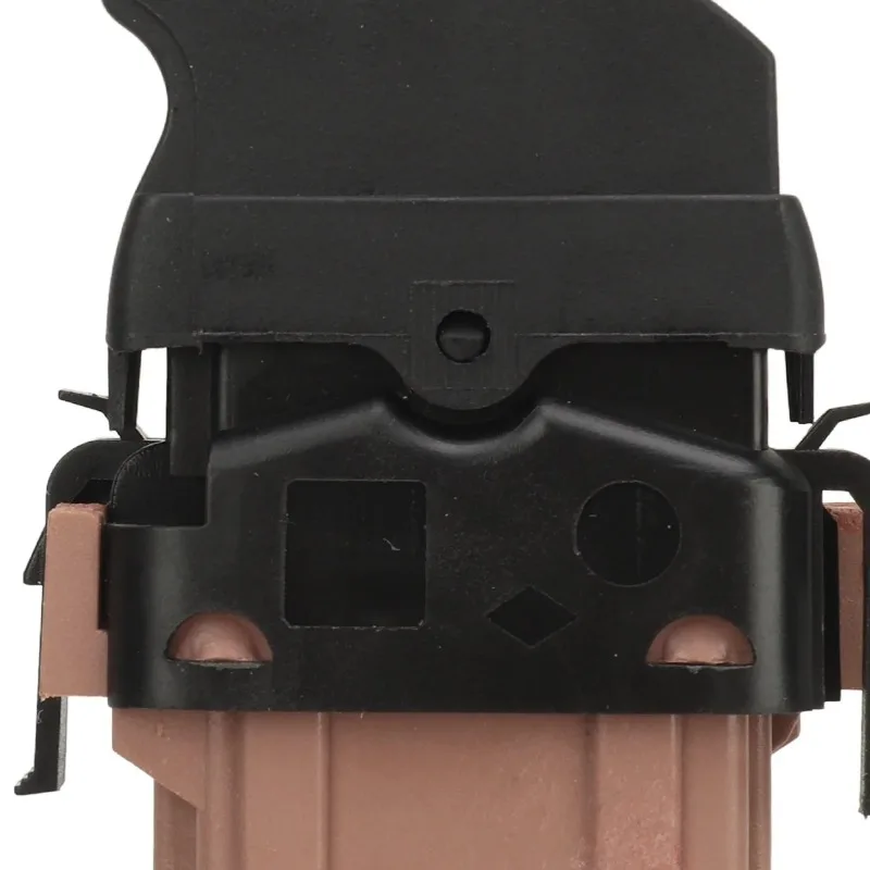 Window Switch Control Button For Nissan Interstar Opel Movano Vivaro Renault Master Trafic II MK2 8200057321 82 00 057 321 5