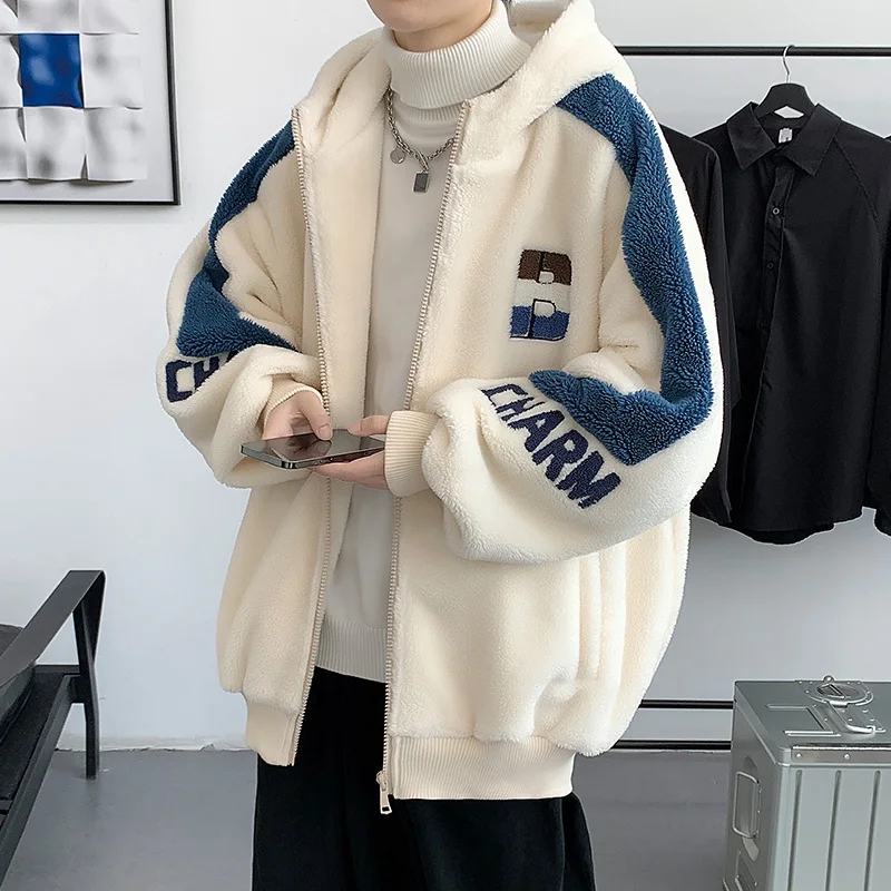 

Утепленная хлопковая куртка мужская зимняя оверсайз молодежная стеганая повседневная теплая на молнии с капюшоном