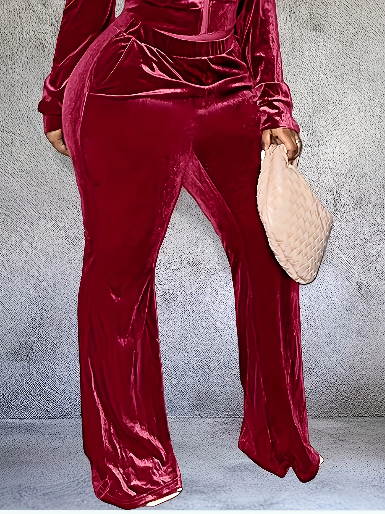 

Элегантные бордовые женские бархатные брюки прямого кроя больших размеров