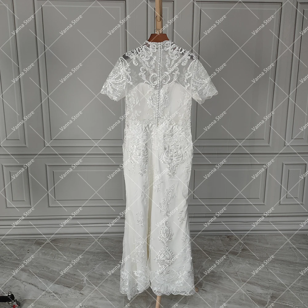 Vestidos de casamento de manga curta do laço macacão feito sob encomenda alto pescoço ilusão sheer tule voltar botões appliqued vestido de noiva pantsuit