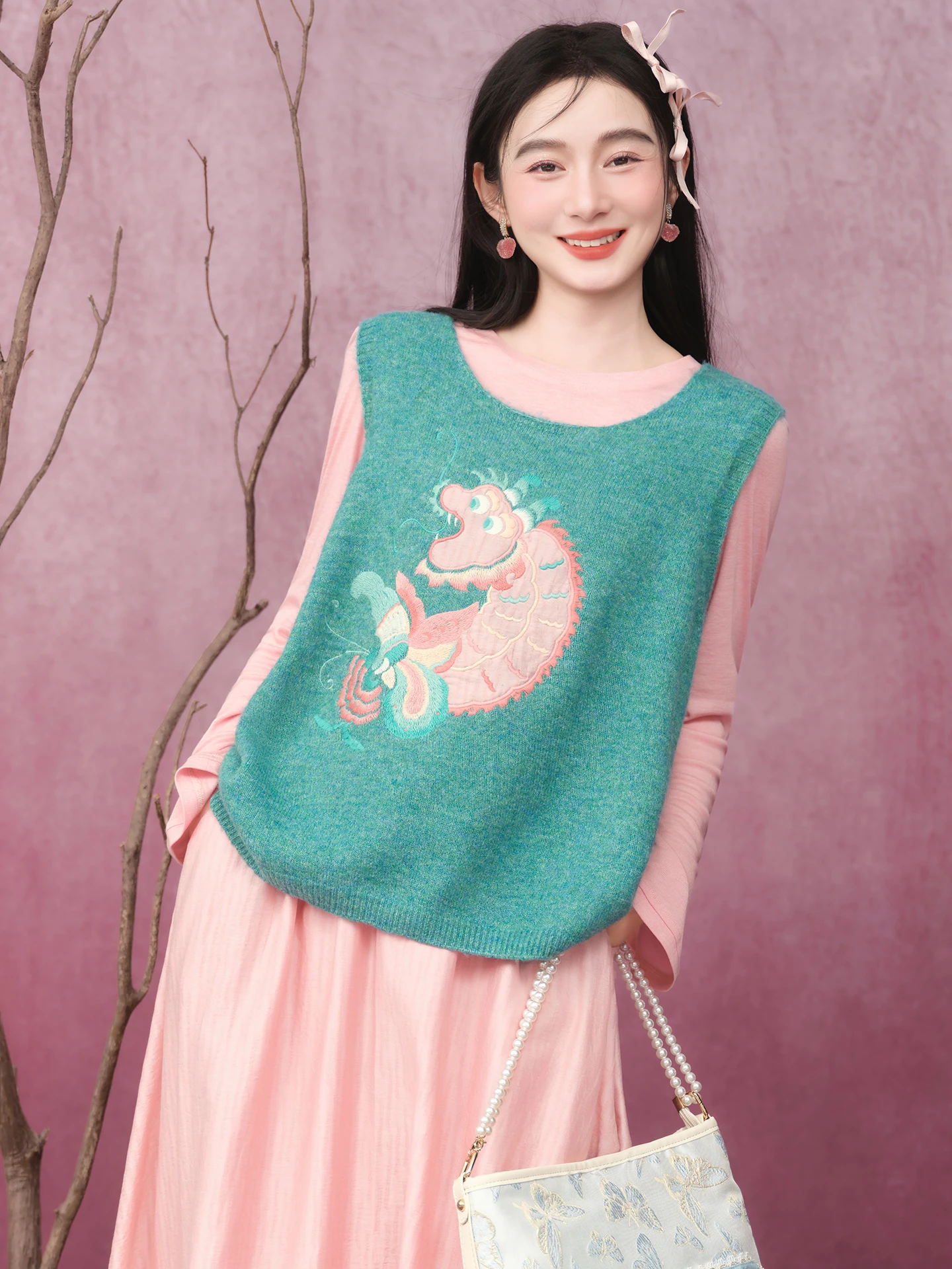 

Original Su Luo Embroidered Loose Outerwear Vest Spring New Sle National Sle Fi Dragon Blow Wave Printed round Ne Swe...