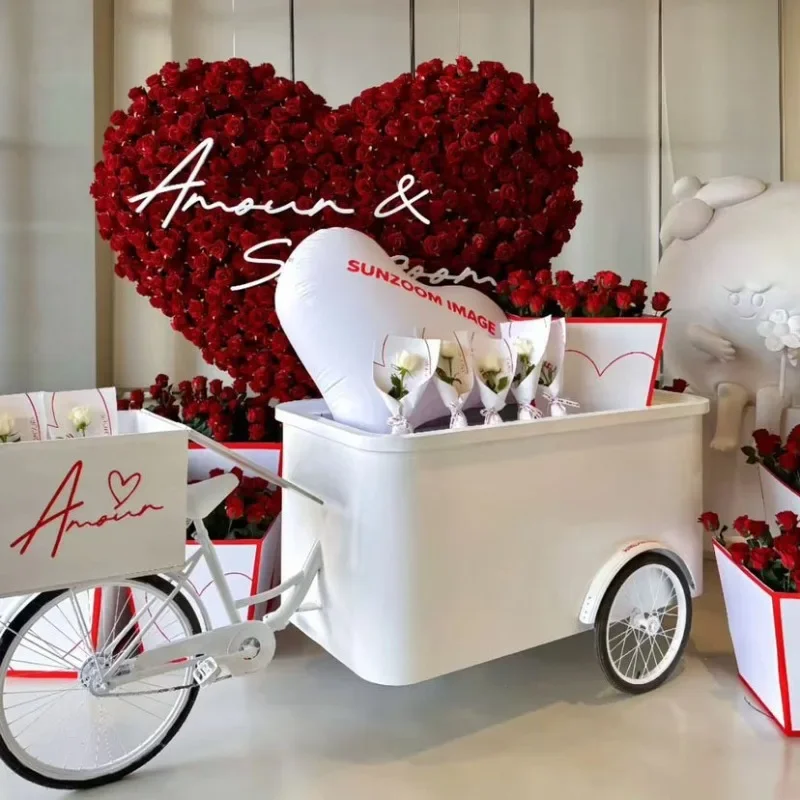 Outdoor mobile truck, mobile stall tricycle
