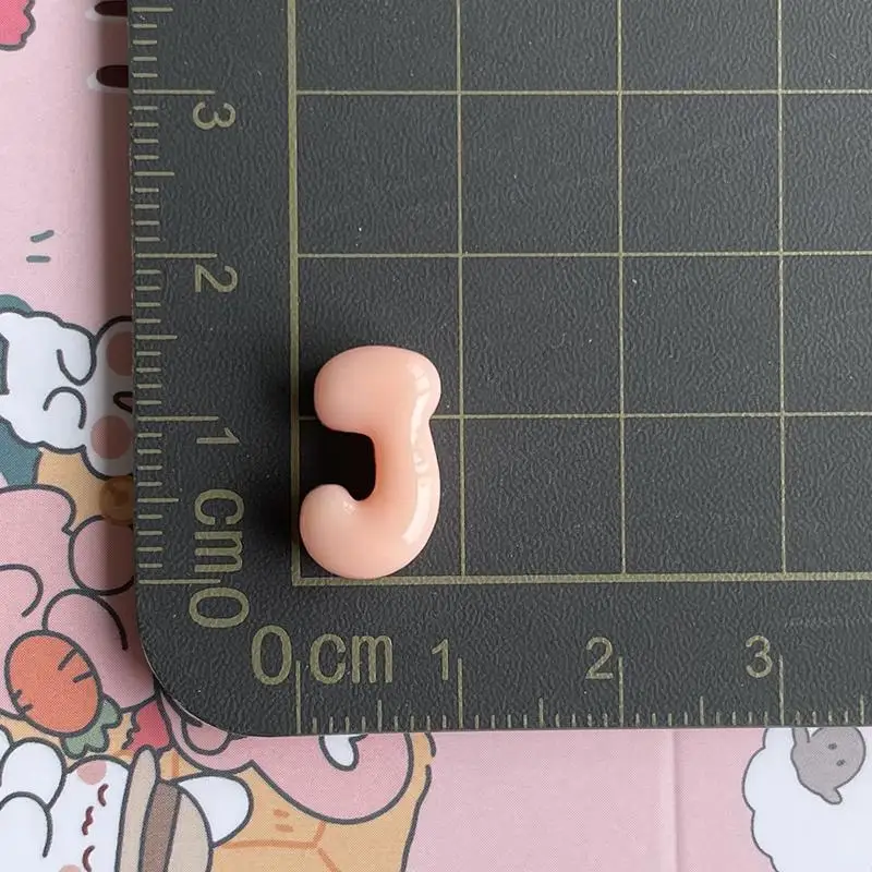 26-teiliges Set mit Pastellfarbenen Harz-Alphabet-Buchstabenanhängern im niedlichen Blasendesign, vollständiges AZ-Set für DIY-Schmuckherstellung, Handyhüllen-Dekoration und Bastelarbeiten – Detail 7