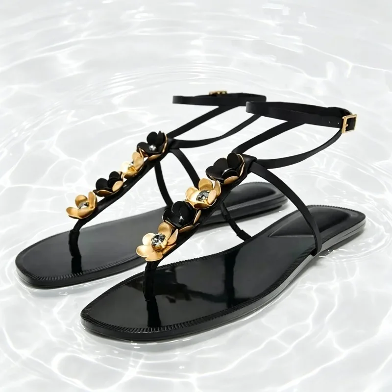 Sexy Metal Flower Decoration Flat Sandals Women Summer Fashion Clip Toe Ankle Strap Flip Flops Elegant Comfortable Beach Sandals