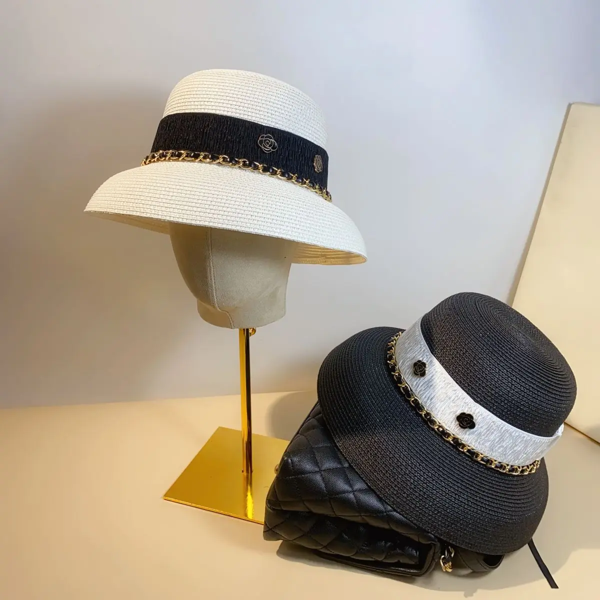 

Straw hat, summer women's French retro small fragrance, wide brimmed lampshade hat, Hepburn style outing, sun protection hat