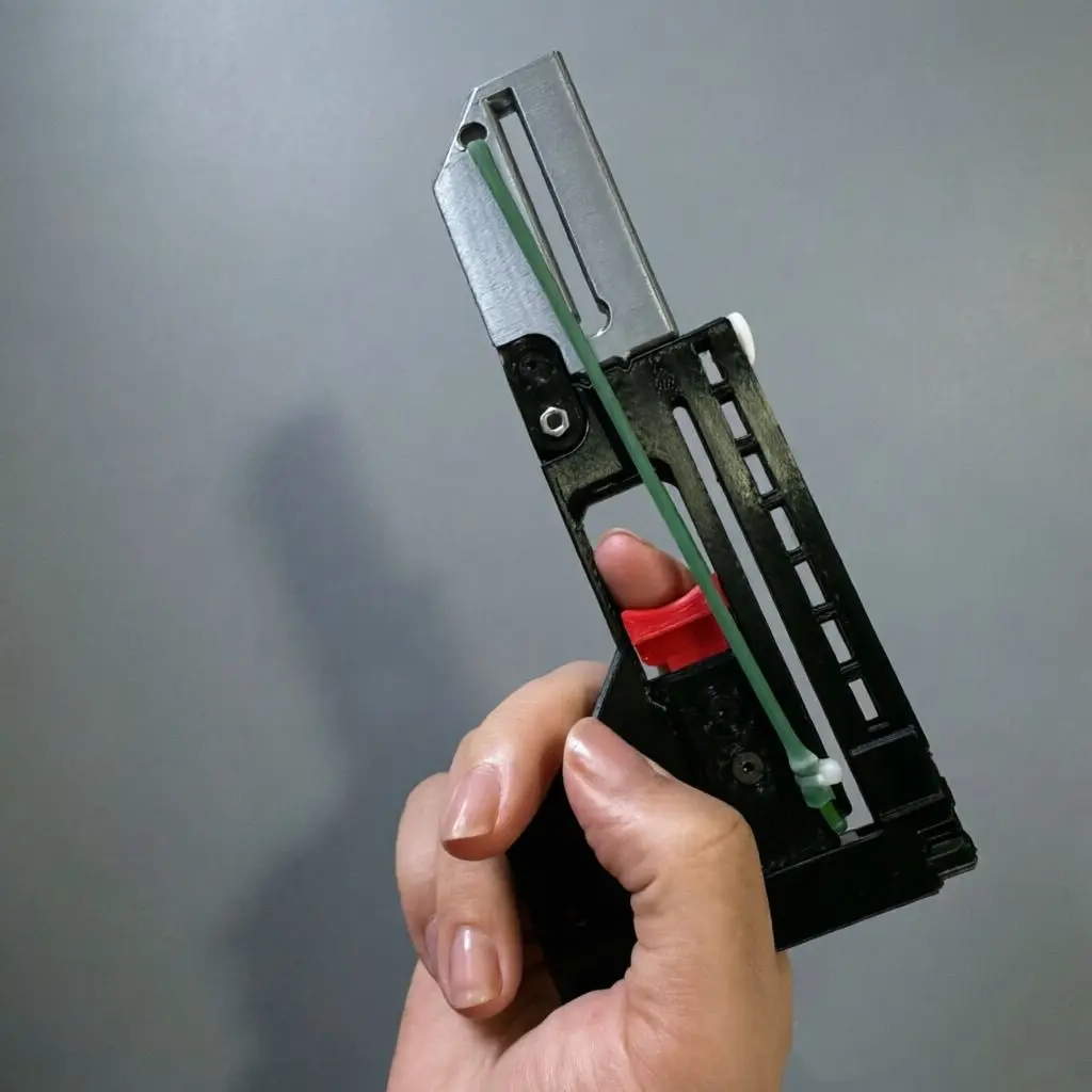 Upgraded Foldable Card Slingshot Portable EDC Pocket Mini Deformation  Decompression Toy Continuous Release Bouncing Features view 3