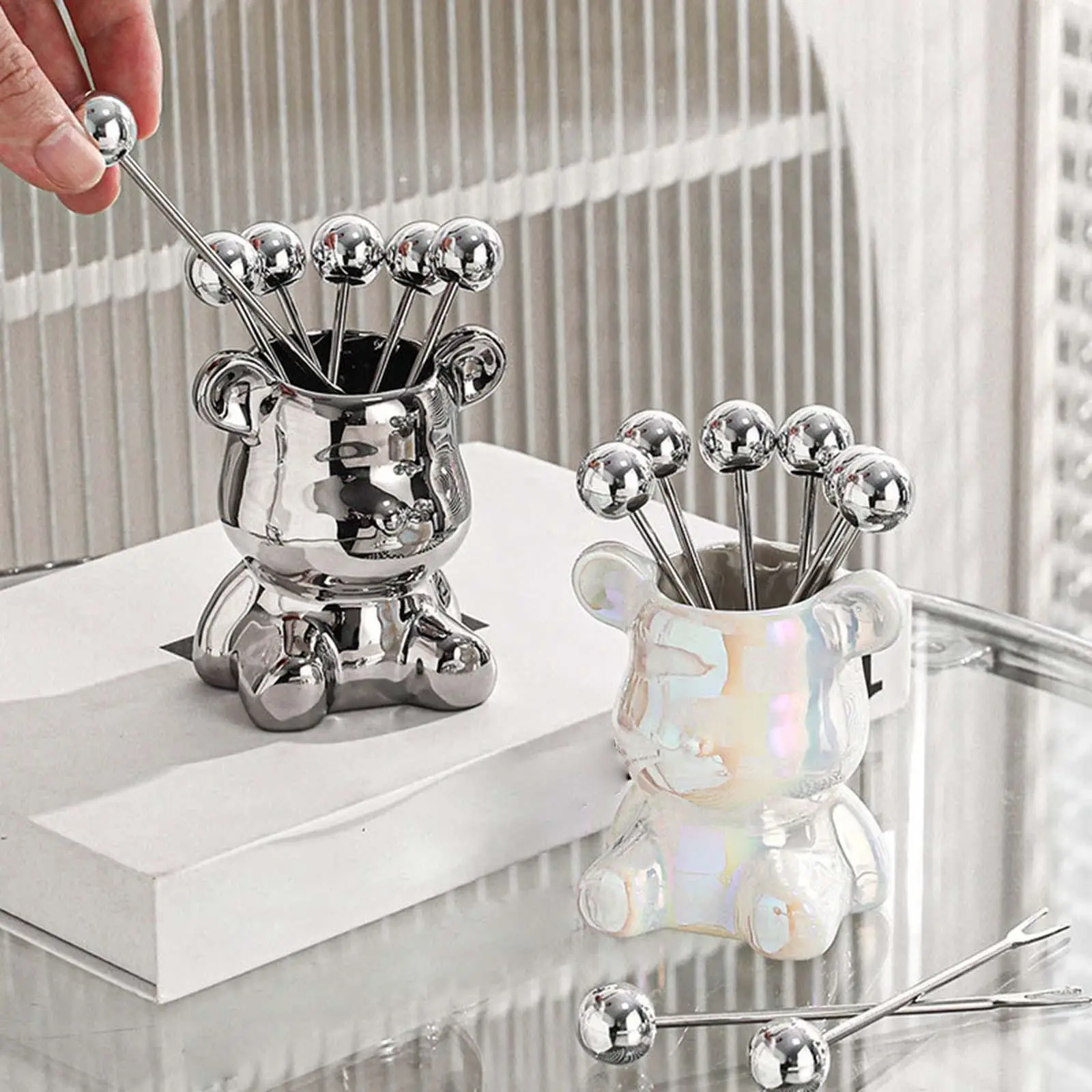 Elegant Ceramic Bear Fruit Forks Set for Dessert Cake Appetizer Salad Tasting Reusable Cute Design for Kitchen Home Restaurant