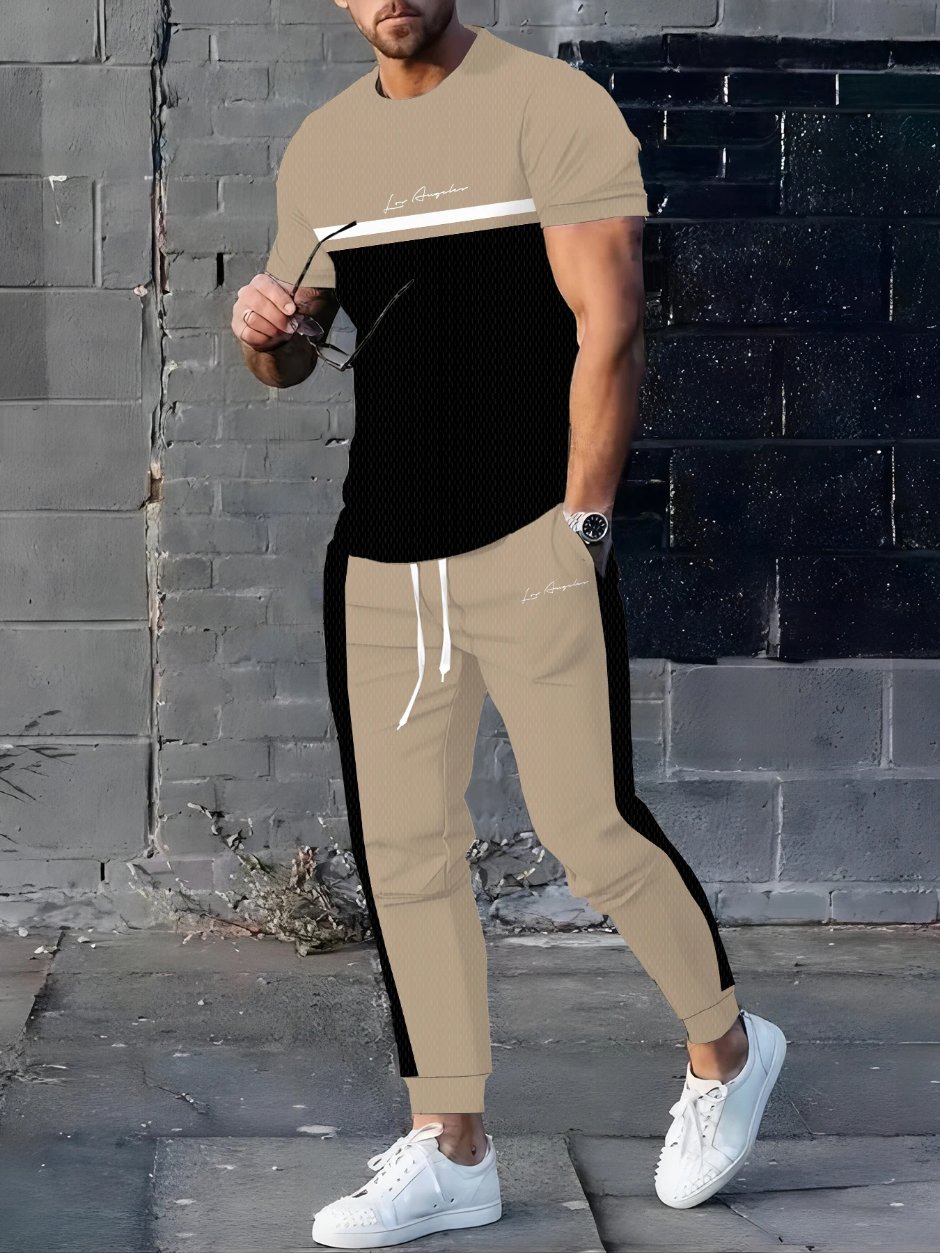 

The summer new men's suit features printing casual fashionable breathable and lightweight outdoor men's wear