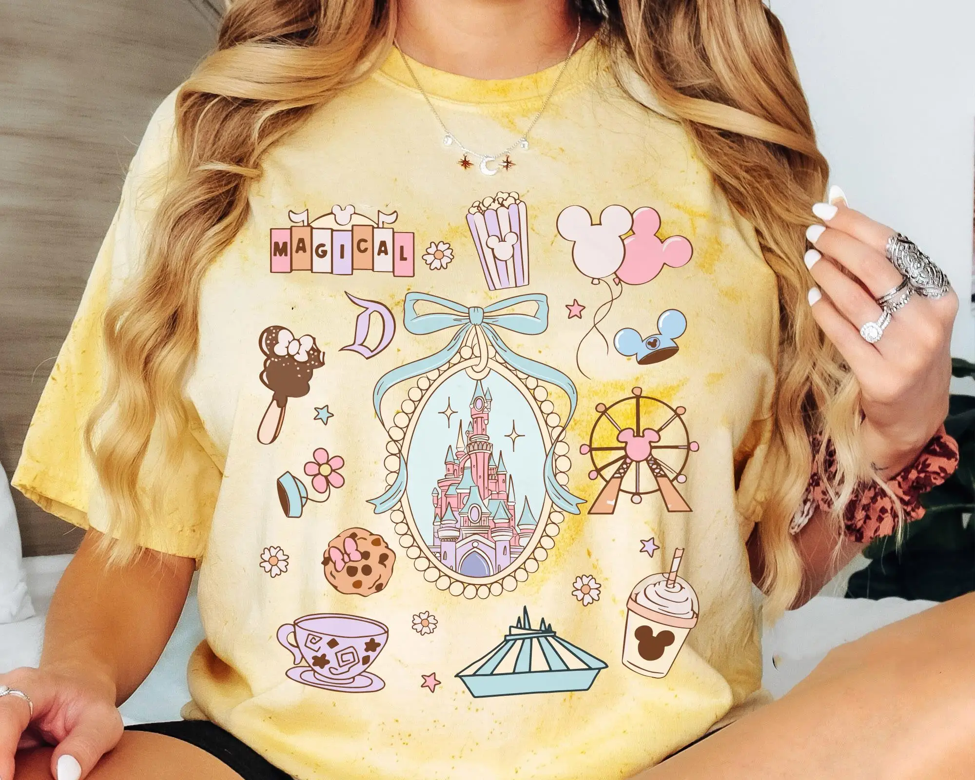 

Magical Castle Watercolor Coquette Bow Magic Kingdom Print Women's Short Sleeve Casual Villains Men's T-shirt Tops