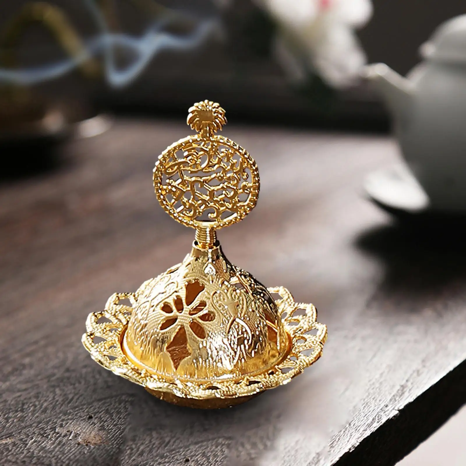 Portable Arabic Incense Burner Metal Cone Holder Art Candlestick Elegant Decor for Cafe Bar Banquet