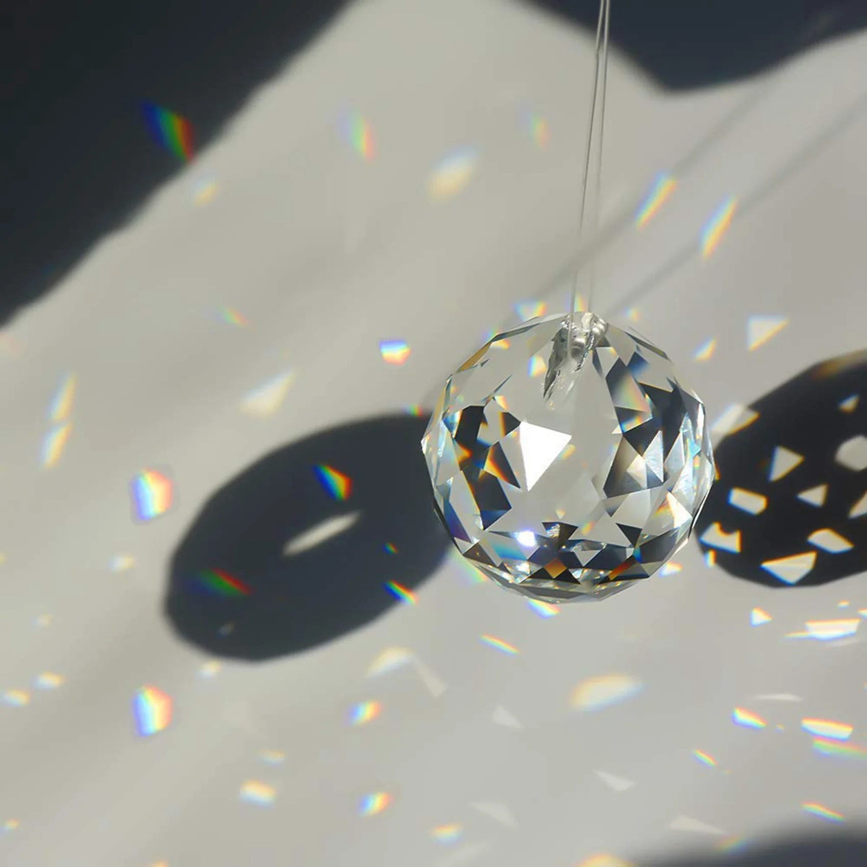 B03C-48 Pcs Crystal Balls Prism Suncatcher Rainbow Pendants Maker Hanging Crystals Prisms 20Mm